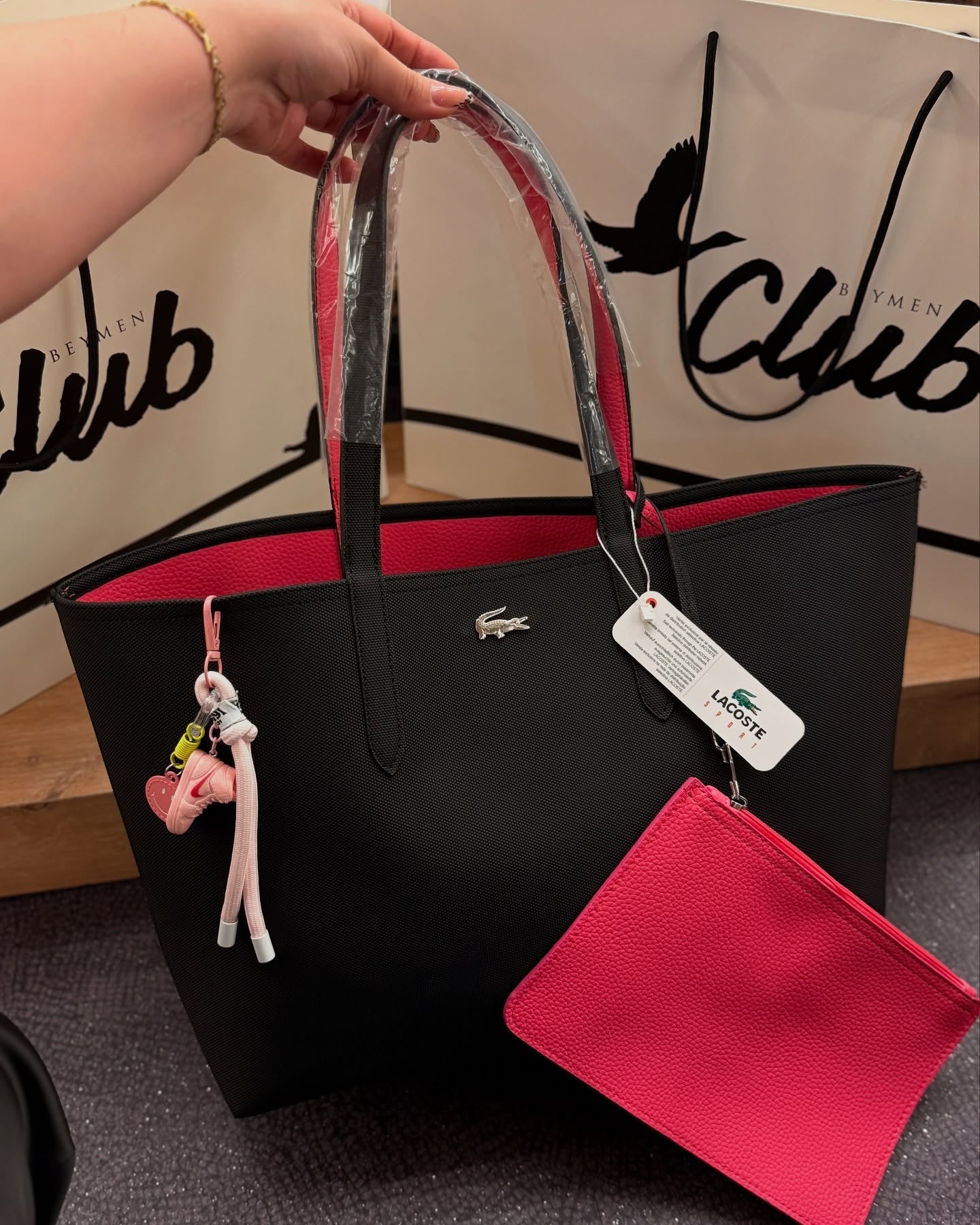 Lacoste Anna Çift Taraflı Omuz Çantası