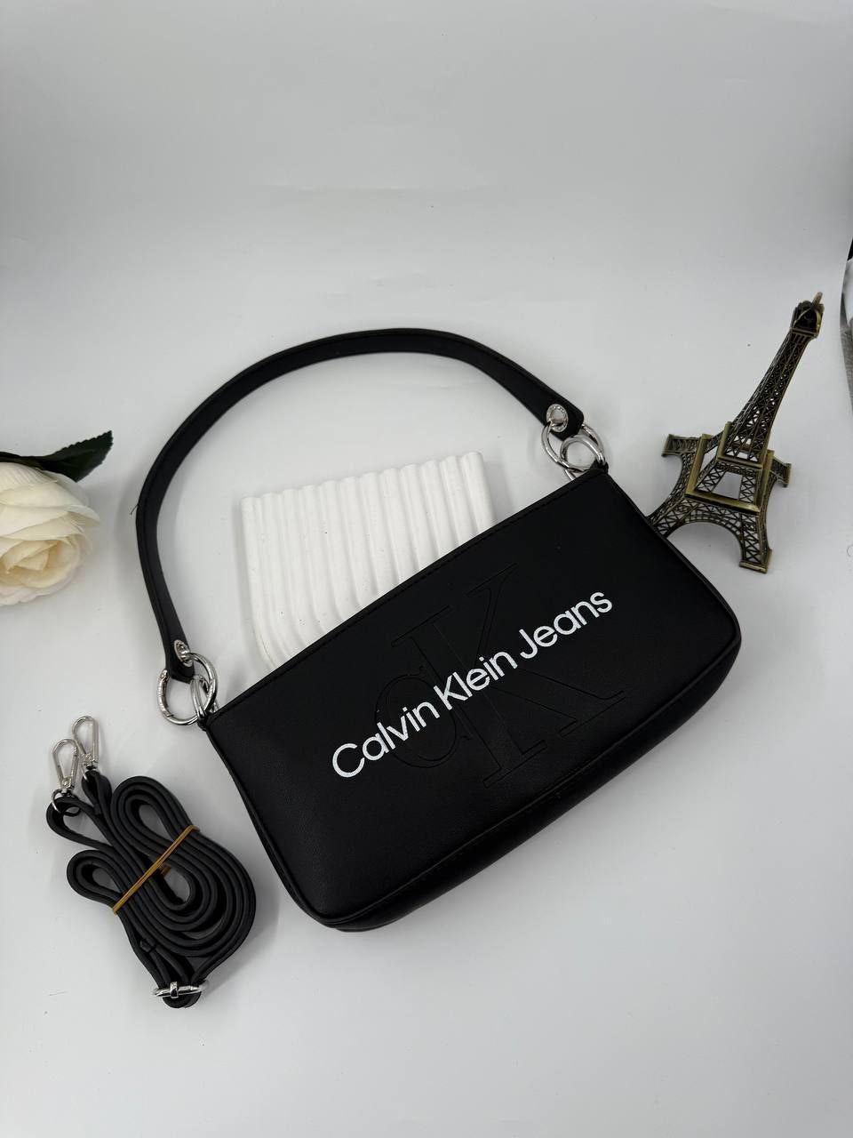 Calvin Klein Sculpted