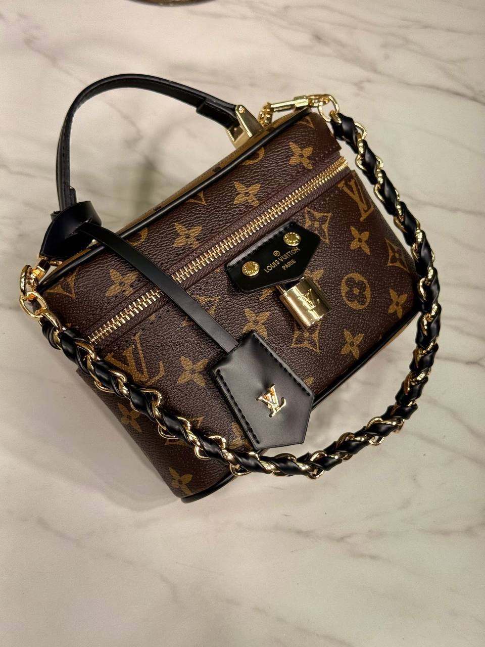 LV Vanity Chain Pouch