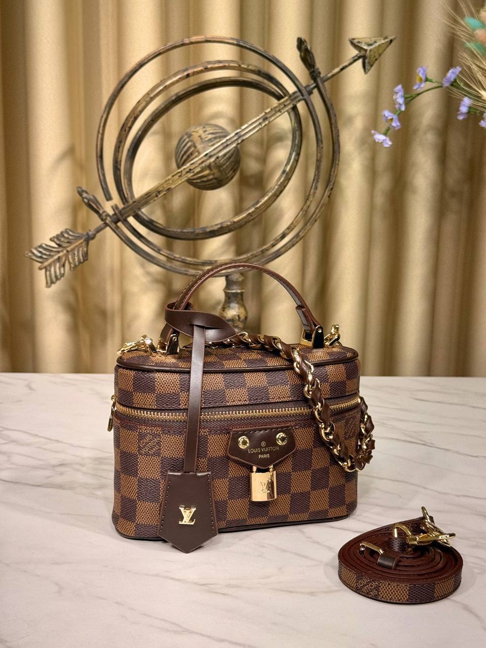 LV Vanity Chain Pouch