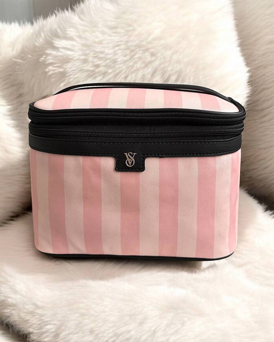 Victoria’s Secret Büyük Makyaj Çantası