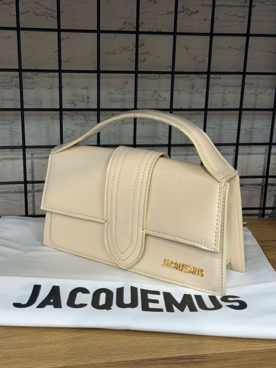 Jacquemus Le Bambino