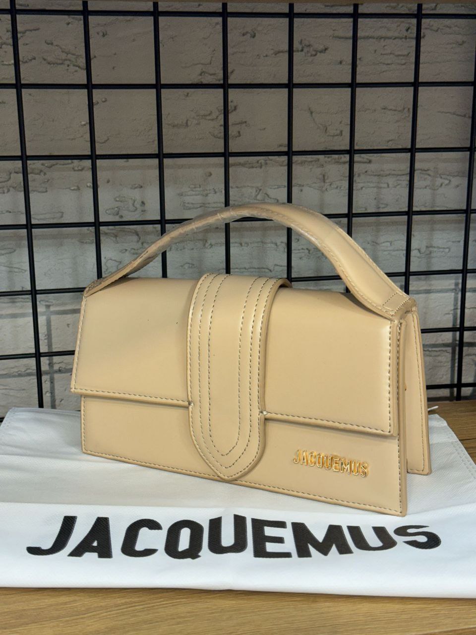 Jacquemus Le Bambino