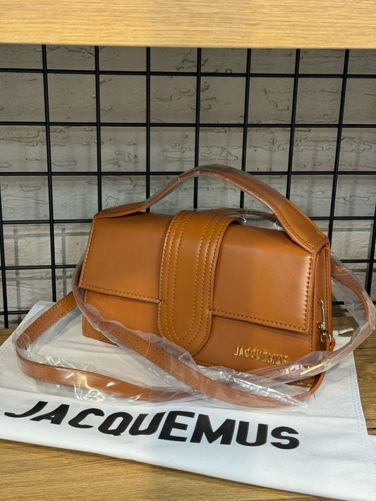 Jacquemus Le Bambino