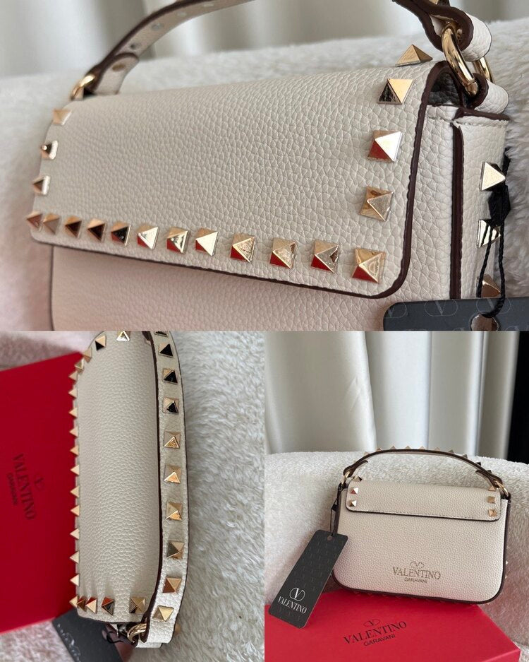 Valentino Garavani Rockstud Deri Omuz Çantası