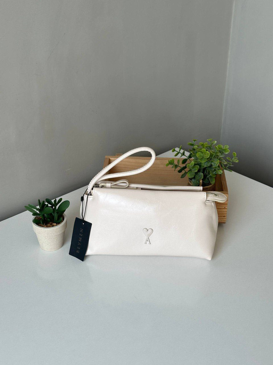 Ami Paris Voulez-Vous Pouch / Clutch