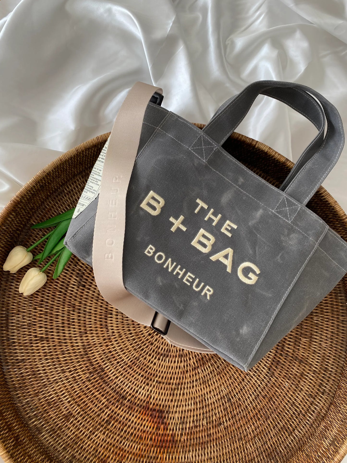 Bonheur Canvas Tote Bag