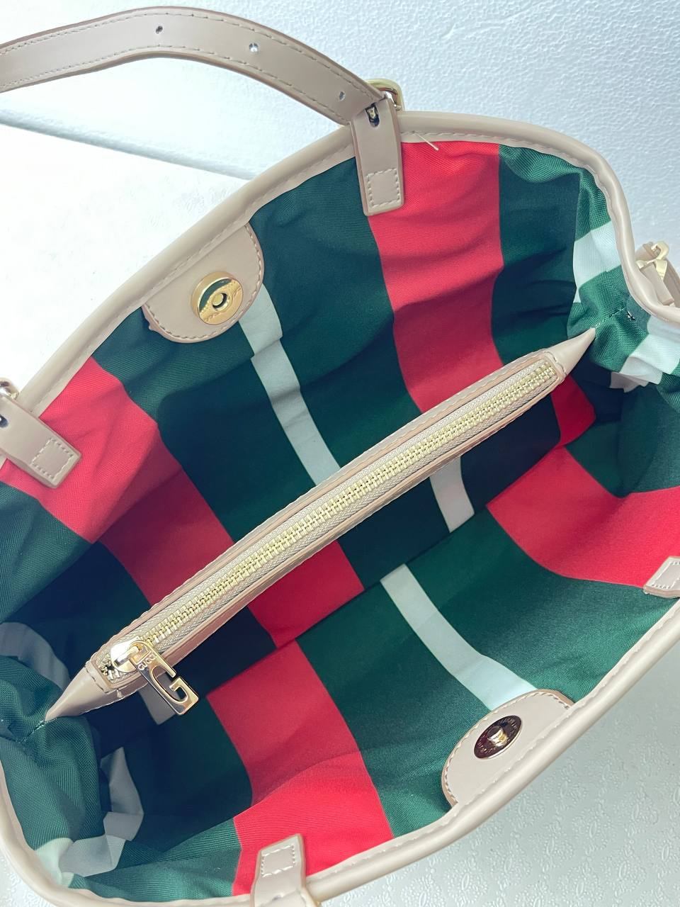 Gucci GG Emblem Medium Tote Bag