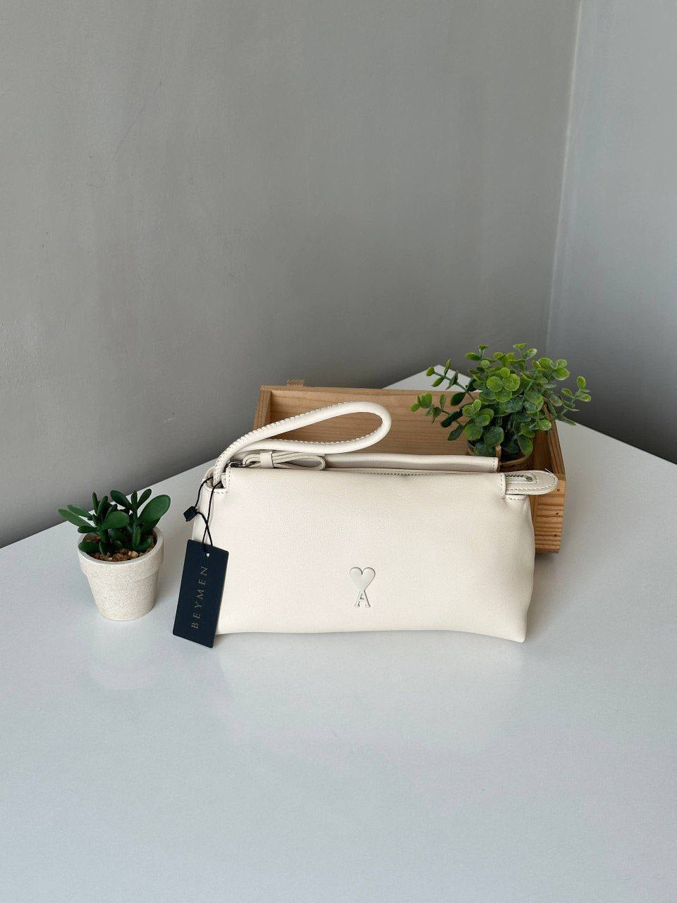 Ami Paris Voulez-Vous Pouch / Clutch