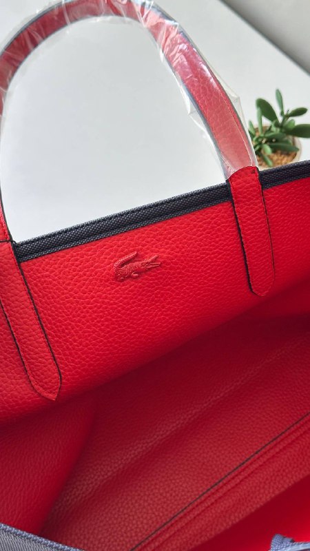 Lacoste Anna Çift Taraflı Omuz Çantası